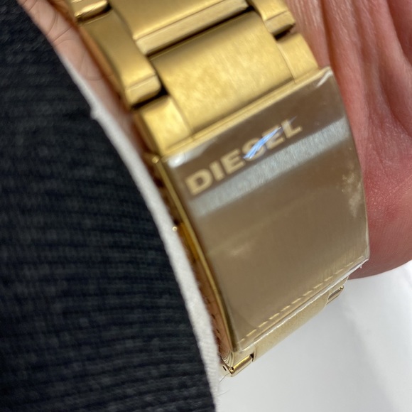 Diesel Gold Colour Stainless Steel Only The Brave Watch store display - Picture 2 of 5